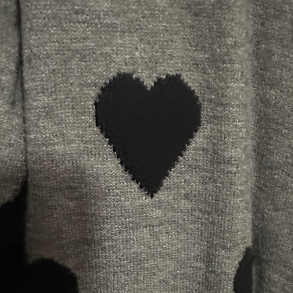 Gray Heart Pattern Cardigan - Picture 5 of 8
